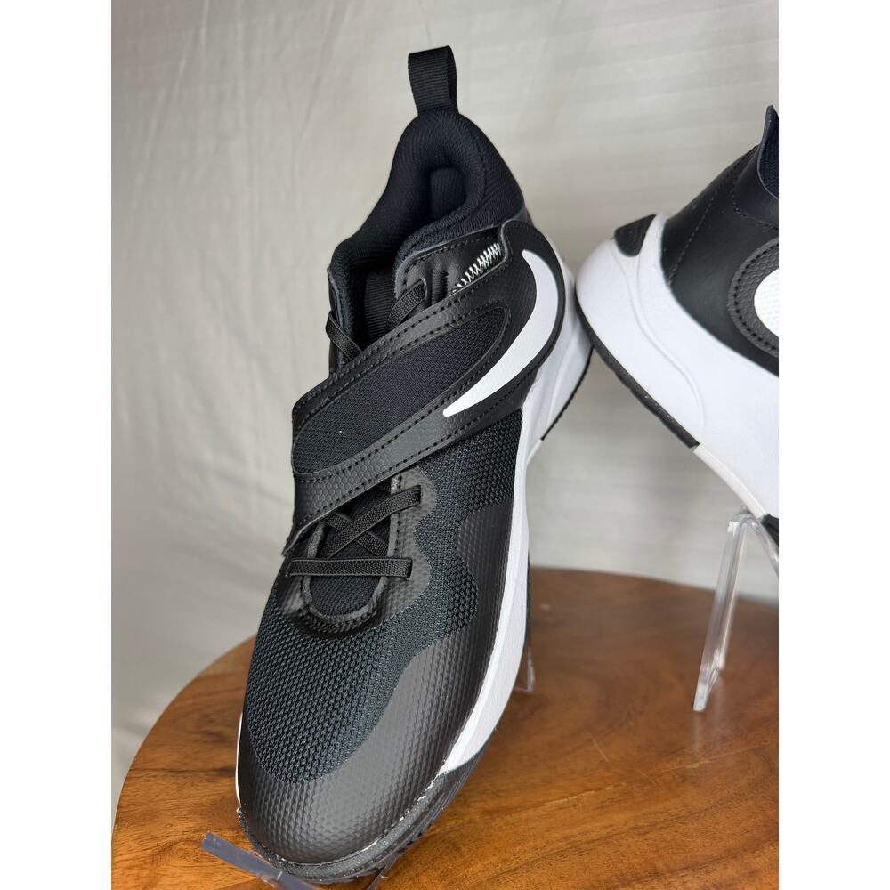 Nike Team Hustle D 11 GS Black White Basketball Shoes Youth 7Y Women’s 8.5 NWT - Picture 7 of 14